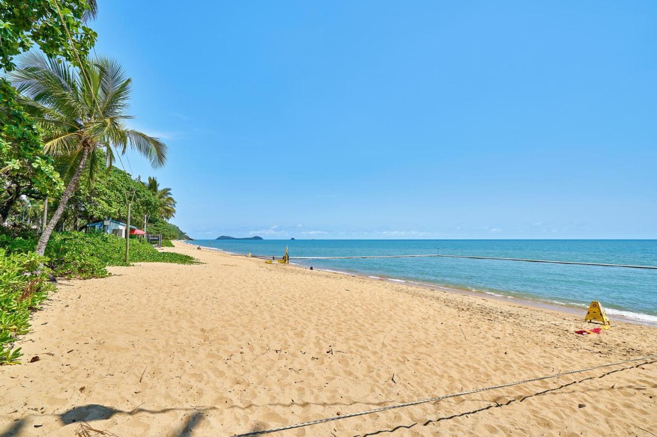 Cocos Holiday Apartments Тринити Бич Экстерьер фото